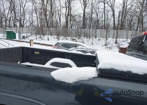 2005 Chevrolet Silverado 1500 Z71 from USA, damaged, VIN 1GCEK14T55Z130658